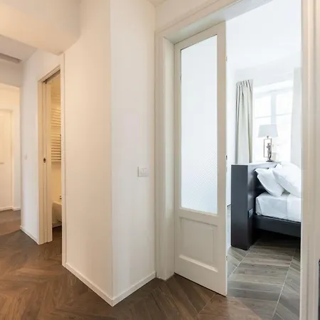 Uno - Via Loveno, By Lovecomo Holiday home *