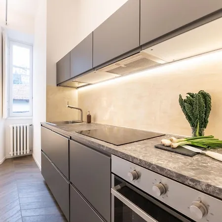 Holiday home Uno - Via Loveno, By Lovecomo *