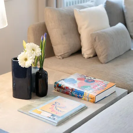 Uno - Via Loveno, By Lovecomo Holiday home